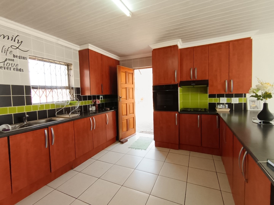 3 Bedroom Property for Sale in Wilgehof Free State